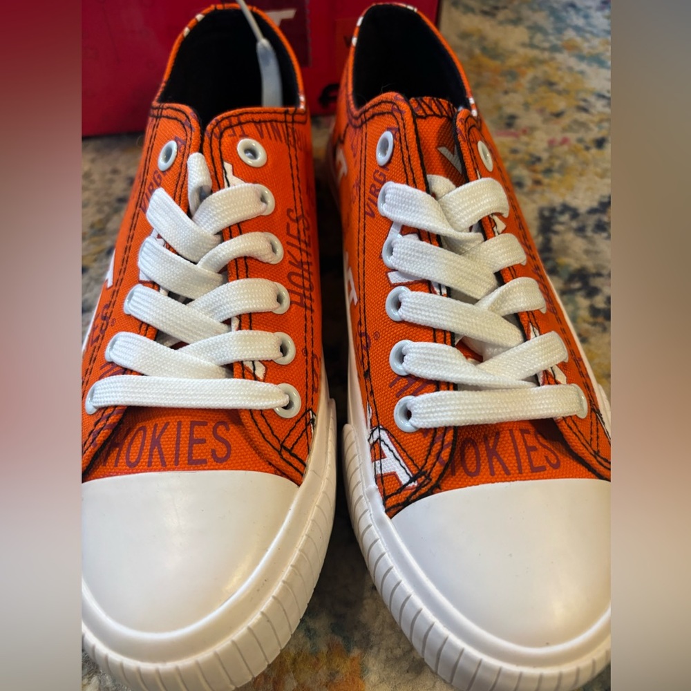 Virginia Tech womens sneakers size 6 brand new never worn - Picture 5 of 6